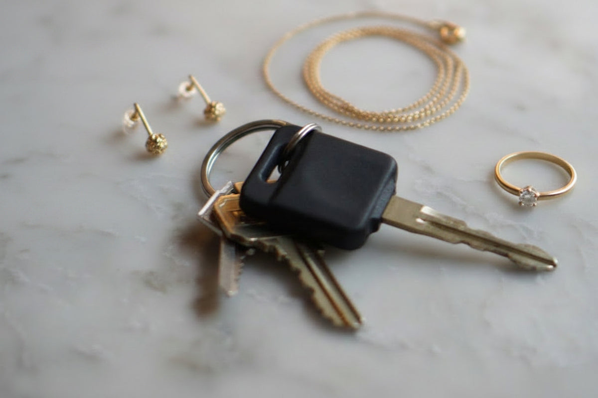 
Keys & Jewelry