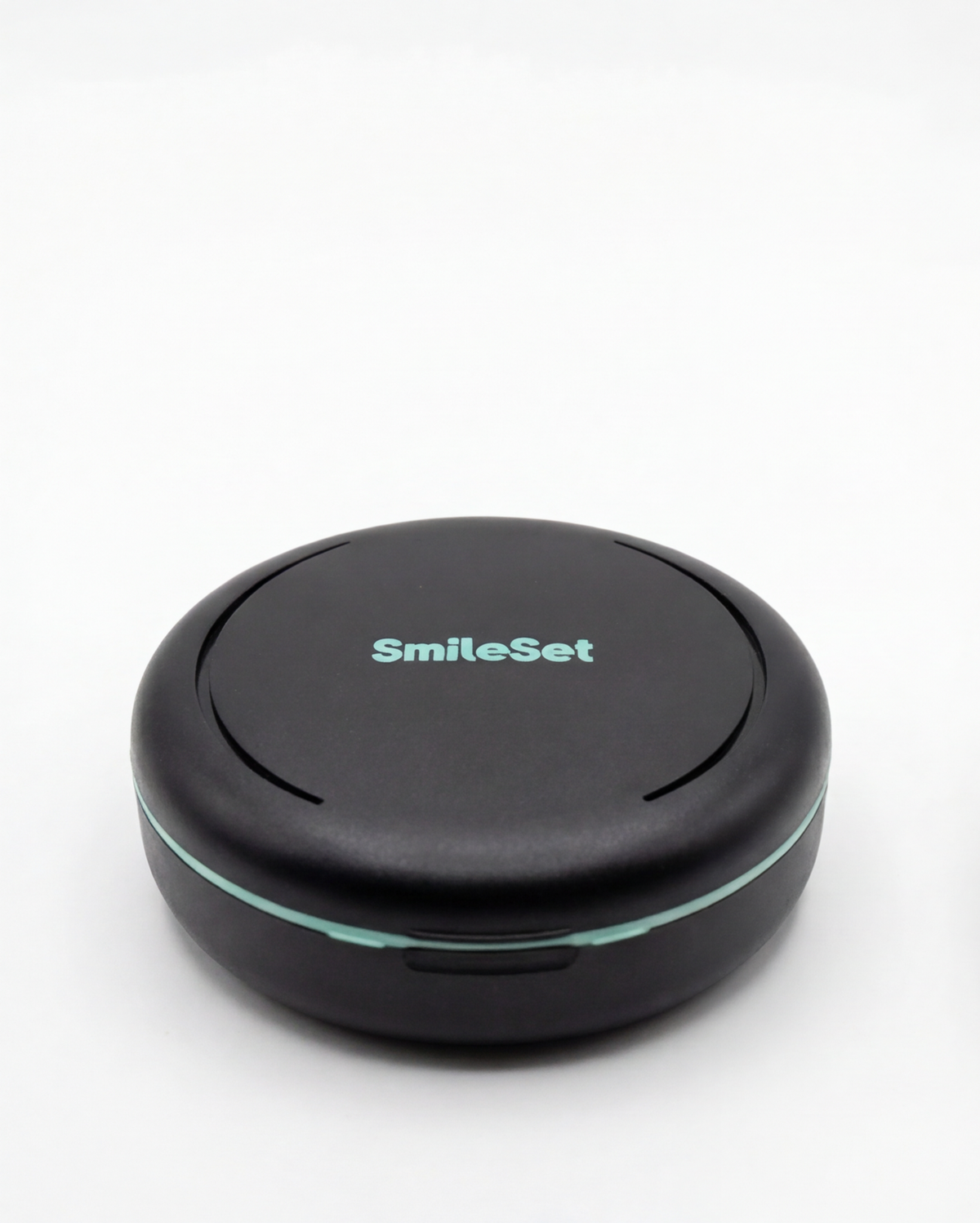 UV Sanitizing Travel Case + AirTag Storage