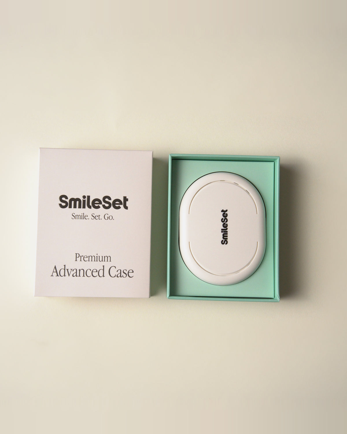 Vented Case with Mirror, Removal Tool & Floss Storage